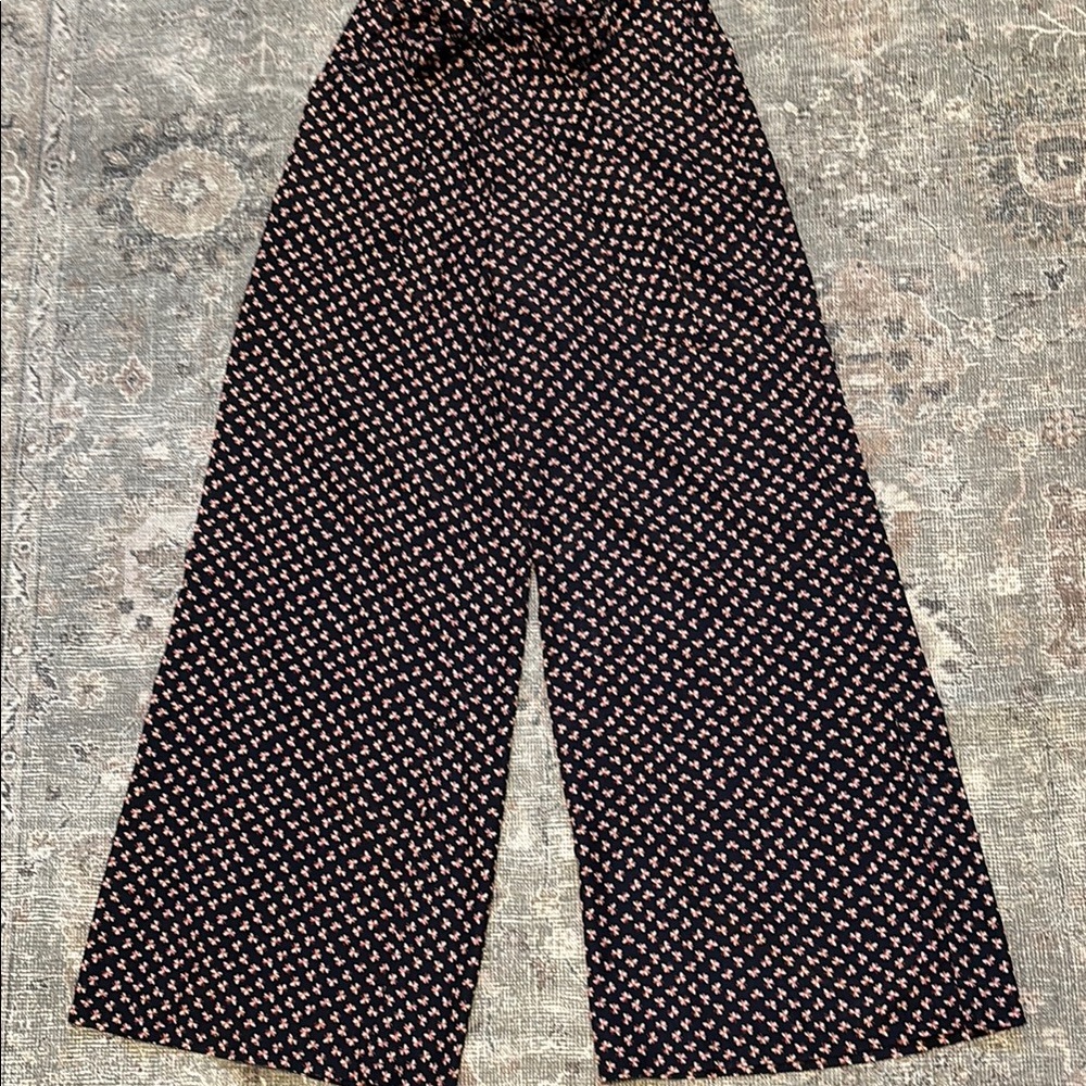 Forever 21 Chic Black and Pink Wide Leg Pants with bow dot detail